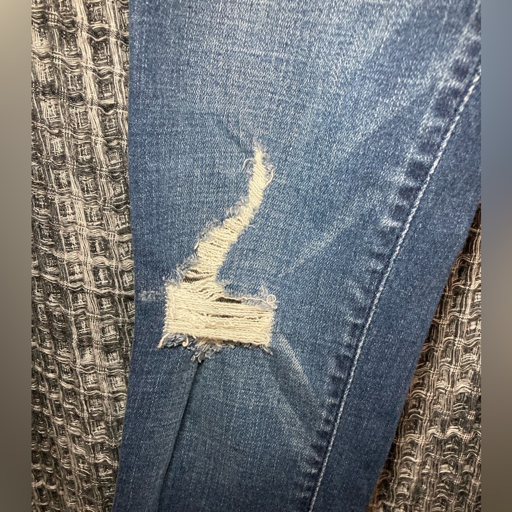 Abercrombie & Fitch Dark Blue Distressed Skinny Jeans - Picture 4 of 10